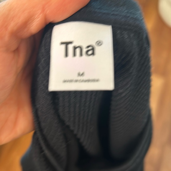 Black TNA Aritzia Henley small cropped black waffle long sleeve shirt - Picture 5 of 6